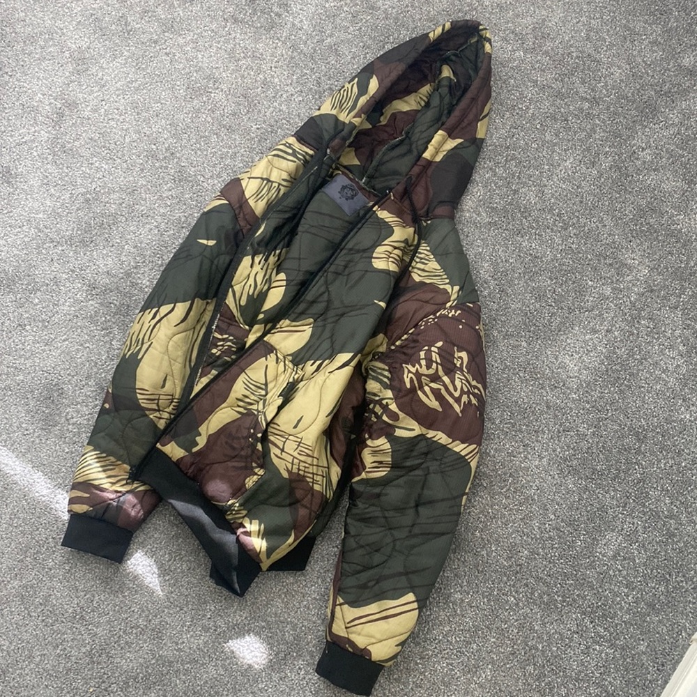 WrmFzy Jacket - Medium *RARE*